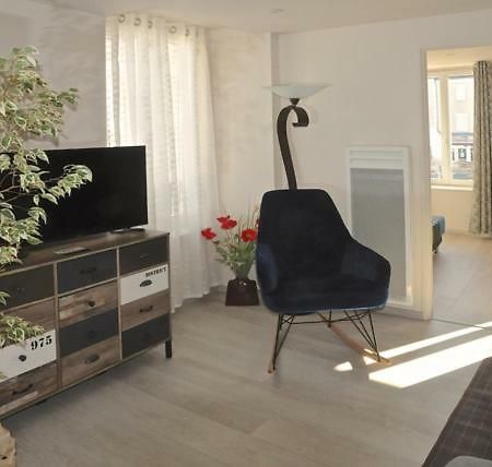 Apartamento Meublé de tourisme 3 étoiles Châtillon-Coligny Exterior foto